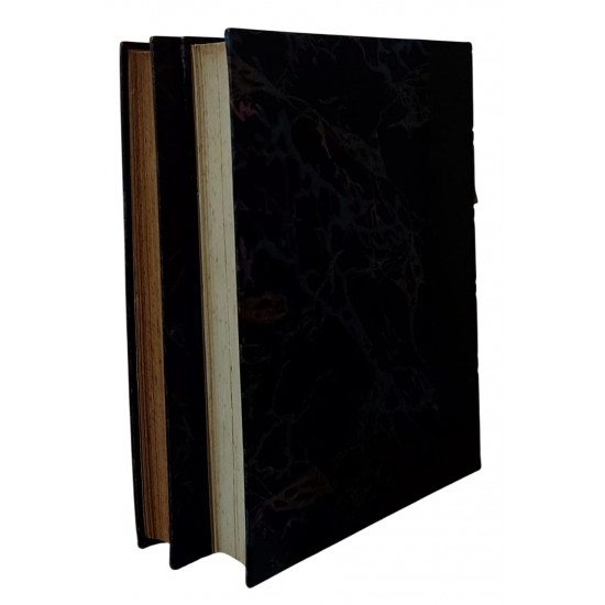 Kit 2 Livros W. Somerset Maugham, Um Drama na Malásia, Férias de Natal. Volumes com Capa em Couro e Lombada em Vermelho, Editora Globo Kit 2 Livros W. Somerset Maugham, Um Drama na Malásia, Férias de Natal. Volumes com Capa em Couro e Lombada em Vermelho, Editora Globo